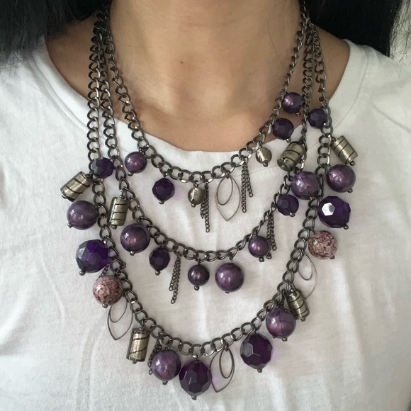 Purple statement necklace - Picture 2 of 2